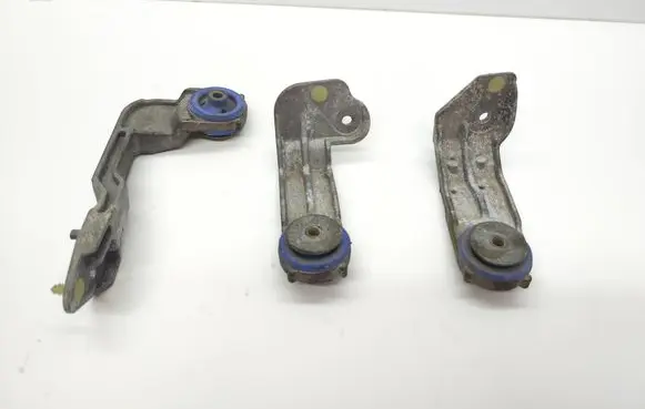 Toyota Proace Radiator mount bracket 9806542180 9806344980 9806542080