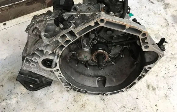 Renault Clio V Manual 6 speed gearbox TL4B362