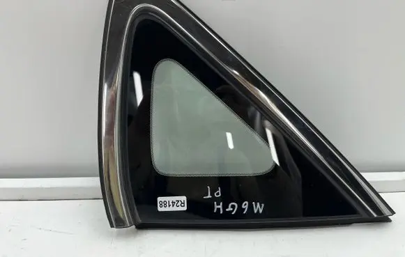 Mazda 6 Rear side window 