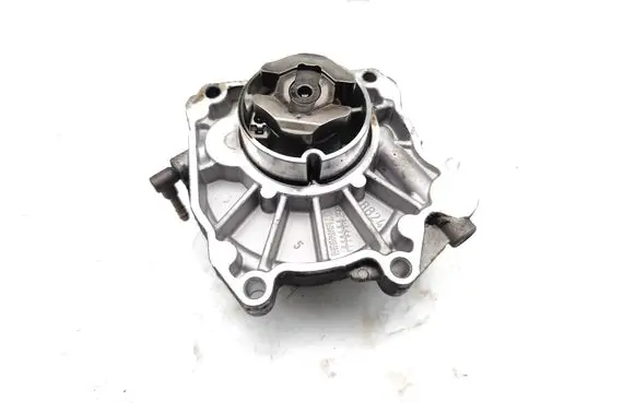 Alfa Romeo 159 Vacuum pump 