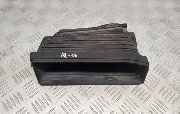 Audi A8 S8 D4 4H Air intake duct part 4H0129627P