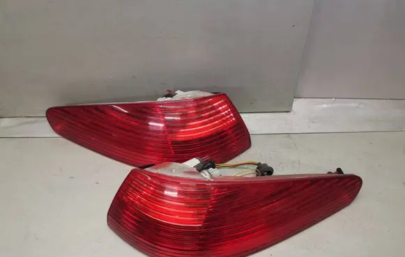 Peugeot 607 Rear/tail lights set 