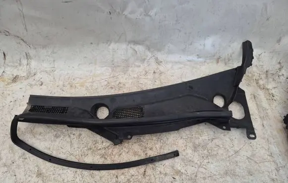 Infiniti Q50 Wiper trim 668634GF0A LH705311500 66863G