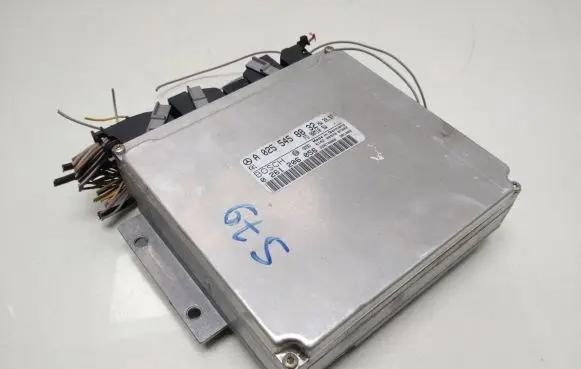 Mercedes-Benz S W220 Engine control unit/module A0255458832