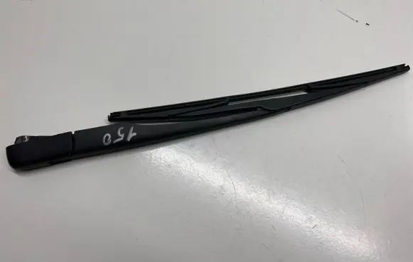 BMW X3 E83 Rear wiper blade