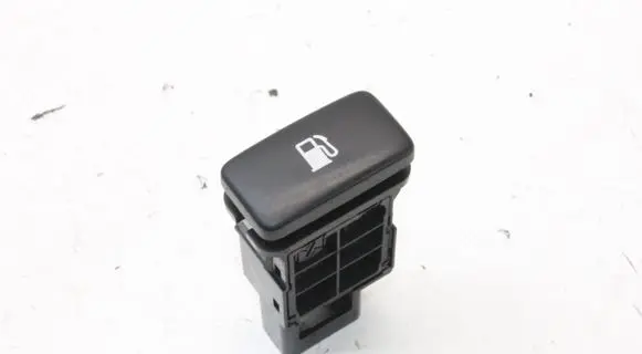 Lexus RX 330 - 350 - 400H Fuel cap release pull handle 15A492