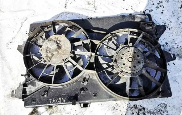 Ford Mondeo MK II Radiator cooling fan shroud 95bb8146bc 95bb-8146-bc