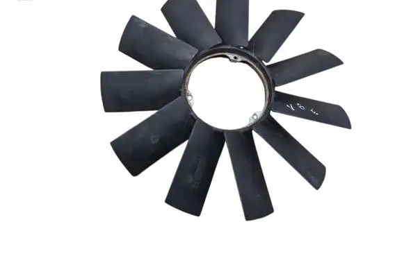 BMW 5 E39 Fan impeller 1712110