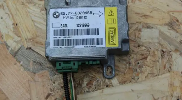 BMW 7 E65 E66 Airbag control unit/module 6920468