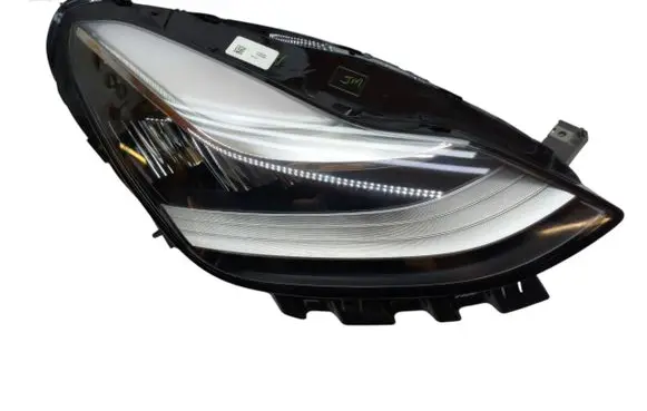 Tesla Model 3 Headlight/headlamp 107737600C L90137043
