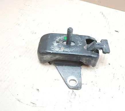 Volkswagen Amarok Engine mount bracket 2H6199256