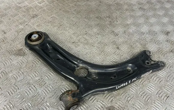 Skoda Superb B8 (3V) Front lower control arm/wishbone