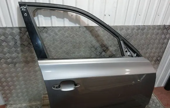 BMW X3 E83 Front door