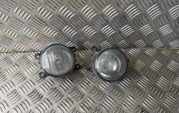 Citroen C4 I Fog light set 89210094