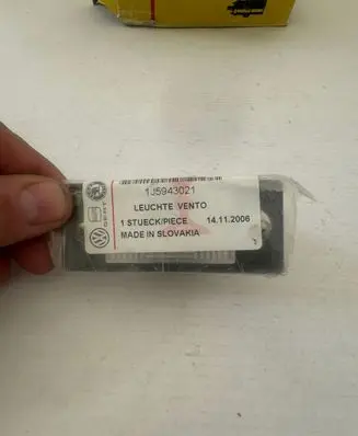 Volkswagen Golf IV Number plate light 1J5943021