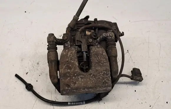Mercedes-Benz E W213 Rear brake caliper 32358282