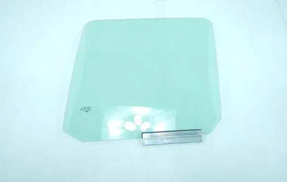 Ford Fiesta Rear door window glass 1096904