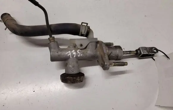Nissan Primera Clutch master cylinder