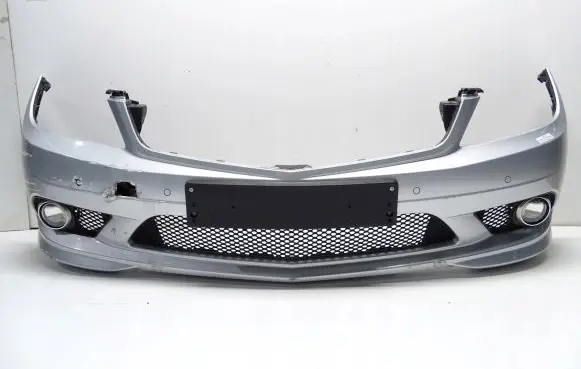 Mercedes-Benz C AMG W204 Front bumper LAKIER