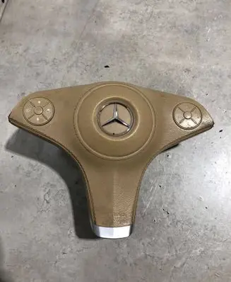 Mercedes-Benz CLS C219 Steering wheel airbag A2308601302