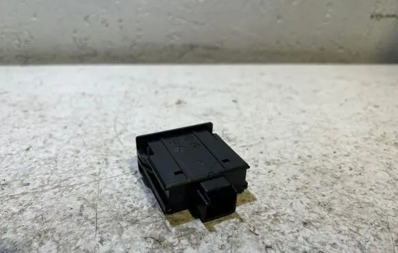 Dodge Charger EUR ISO radio connector 68253158AB 61571C3029