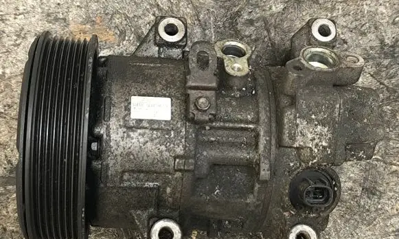 Toyota Corolla Verso AR10 Air conditioning (A/C) compressor (pump)