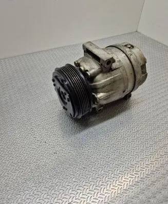 Renault Scenic I Air conditioning (A/C) compressor (pump) 6560630