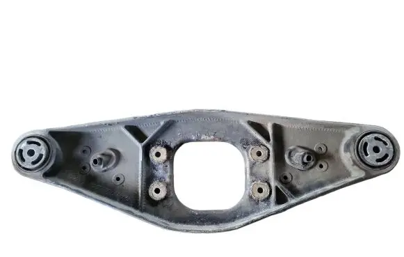 Mercedes-Benz E W211 Rear differential/diff mount bracket A2303522206