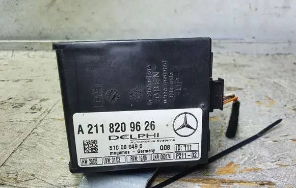 Mercedes-Benz CLS C219 Alarm control unit/module A2118209626
