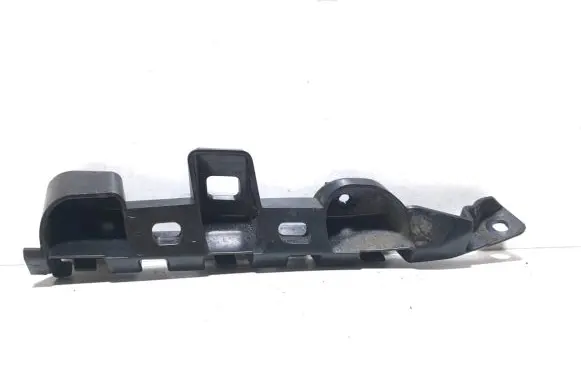 Volkswagen PASSAT B7 Fender mounting bracket 3AA807184