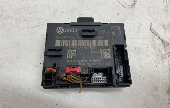 Audi Q5 SQ5 Door control unit/module 8K0959792M