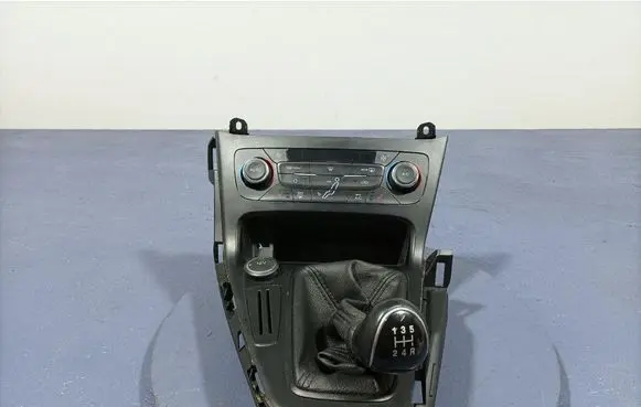 Ford Focus ST Climate control unit F1ET18C612DK