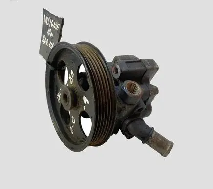 Opel Insignia A Power steering pump 13309336 YS3400E22108