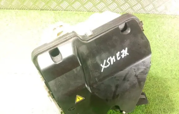 BMW X5M E70 Fuse box cover 7555102 7553969