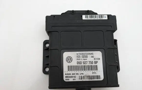 Volkswagen Touareg I Gearbox control unit/module 09D927750BP MBDA000162 H29S0560