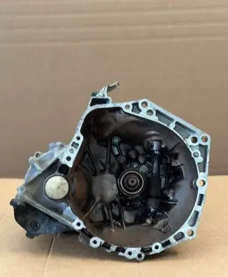 Peugeot 108 Manual 5 speed gearbox 20TT55 20TT553120551