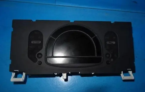 Renault Modus Speedometer (instrument cluster) P8200699915J