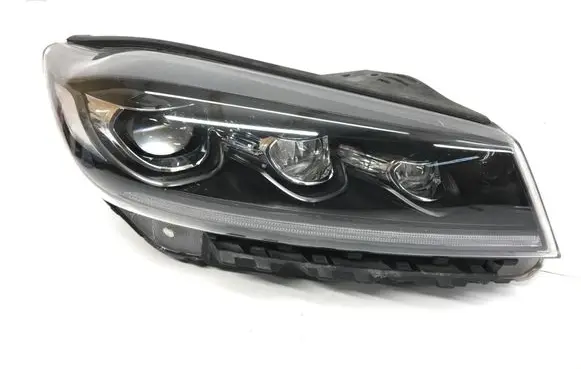 KIA Sorento Rear/tail lights 92102C56XX H790