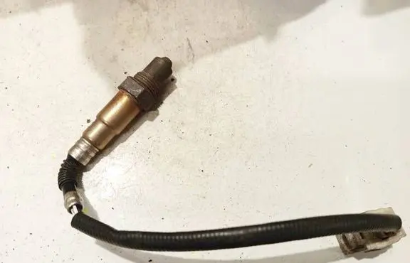 Mitsubishi Colt Lambda probe sensor 56029084aa 0258006915