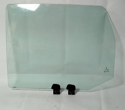 Mitsubishi Colt Rear door window glass 43R00048 DOT24AS2M68