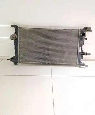Coolant radiator