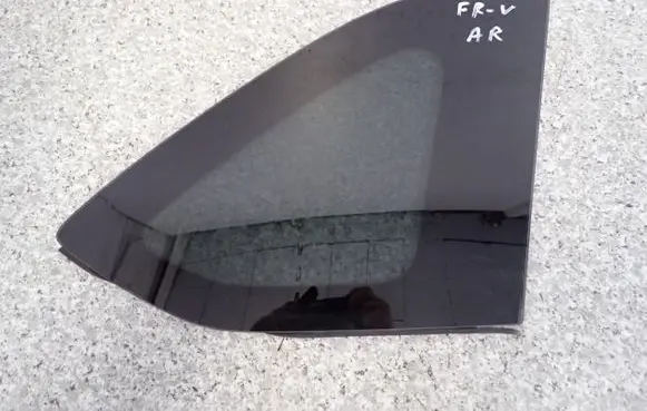 Honda FR-V Side middle window/glass 