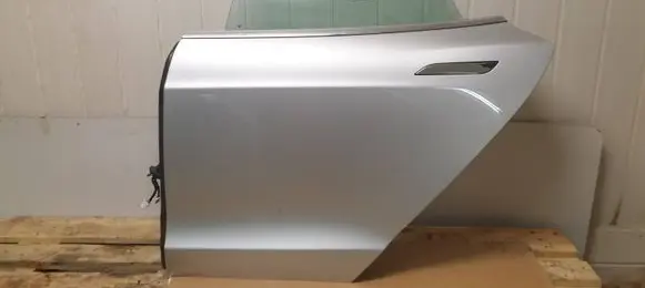Tesla Model S Rear door 6006394-E0-H