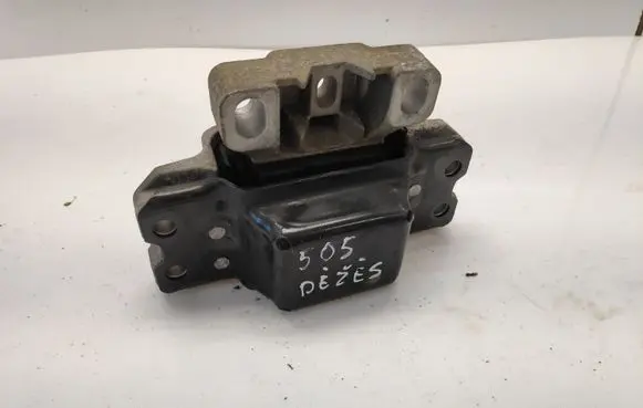 Volkswagen Golf V Engine mount bracket 1K0199555 1K0199555L