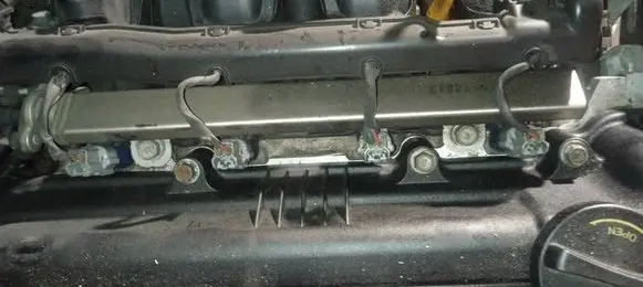 KIA Ceed Fuel main line pipe 