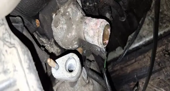Honda FR-V Engine coolant pipe/hose 