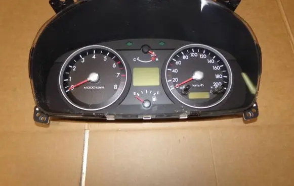 Hyundai Getz Speedometer (instrument cluster) 2004-30700h
