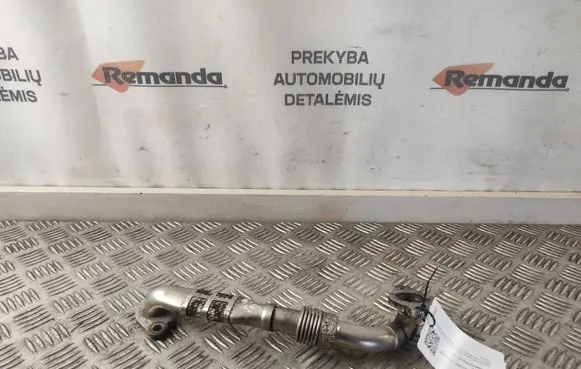 Volkswagen Golf Plus EGR valve line/pipe/hose 03G131
