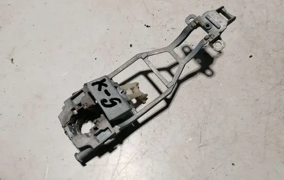Porsche Cayenne (9PA) Rear door exterior handle/bracket 7L0839885B