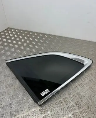 BMW X3 G01 Rear side window